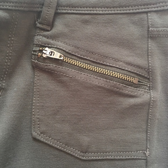Mudd army green pants - stretch w/ zippers - Picture 2 of 4
